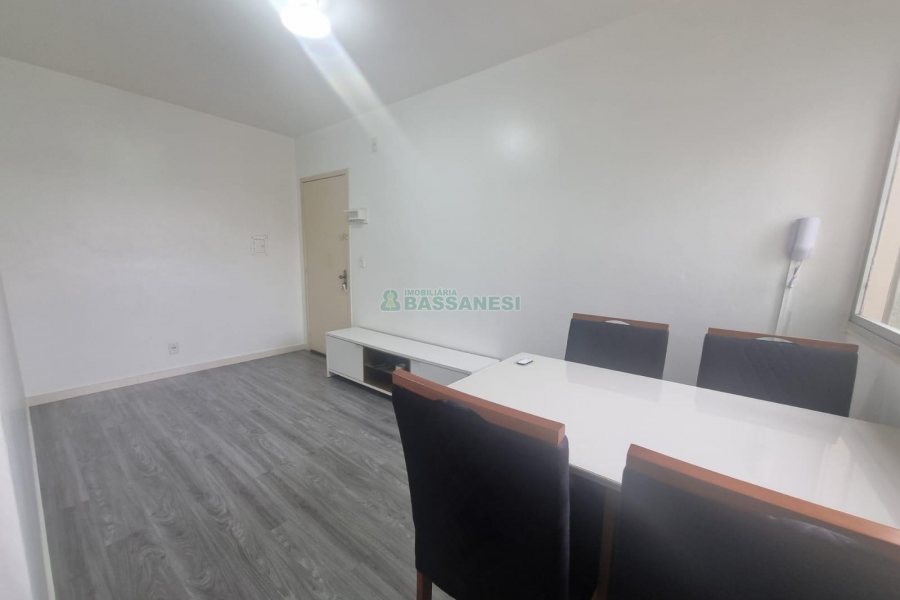 Apartamento com 58m², 1 dormitório, no bairro Lourdes em Caxias do Sul para Alugar