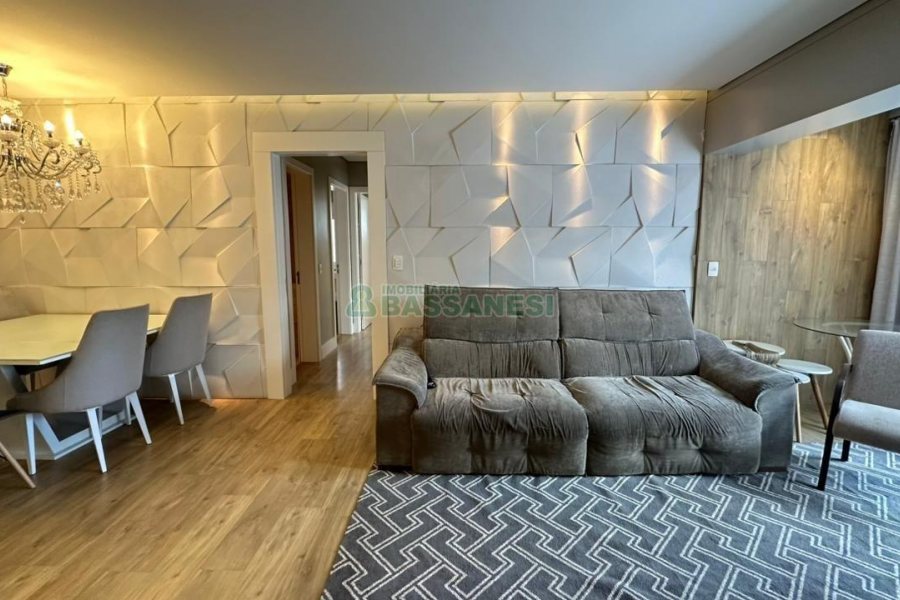 Apartamento com 126m², 3 dormitórios, 3 vagas, no bairro Exposição em Caxias do Sul para Comprar