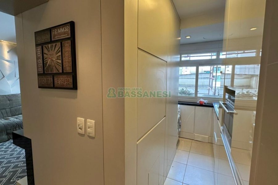 Apartamento com 126m², 3 dormitórios, 3 vagas, no bairro Exposição em Caxias do Sul para Comprar
