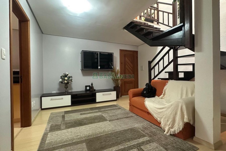 Apartamento com 150m², 3 dormitórios, 3 vagas, no bairro Petrópolis em Caxias do Sul para Comprar