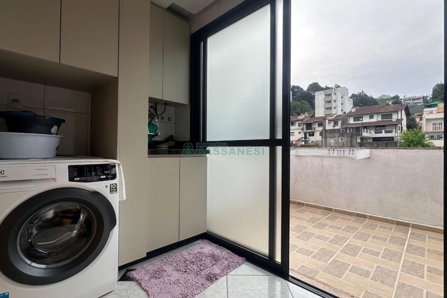 Apartamento com 150m², 3 dormitórios, 3 vagas, no bairro Petrópolis em Caxias do Sul para Comprar