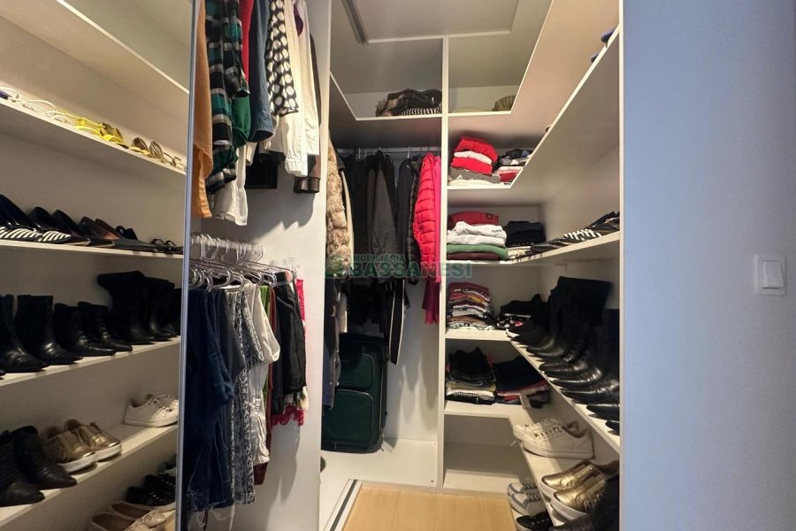 Apartamento com 150m², 3 dormitórios, 3 vagas, no bairro Petrópolis em Caxias do Sul para Comprar