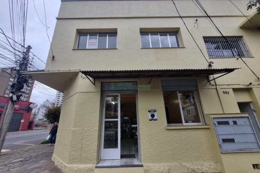 Sala, no bairro Centro em Caxias do Sul para Alugar