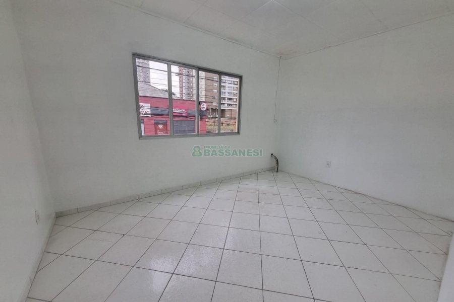 Sala, no bairro Centro em Caxias do Sul para Alugar
