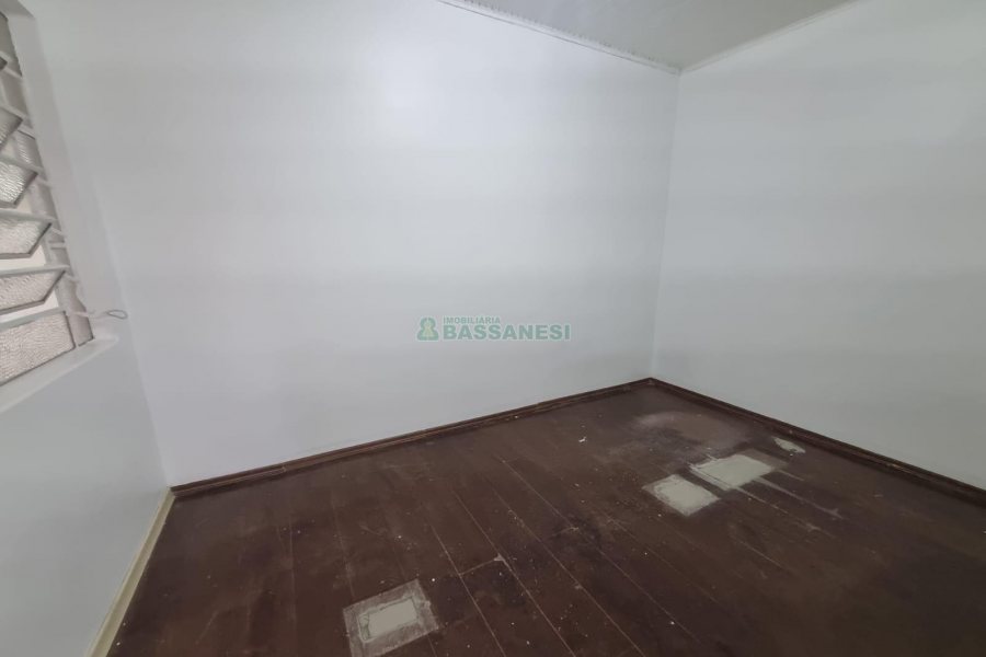 Sala, no bairro Centro em Caxias do Sul para Alugar