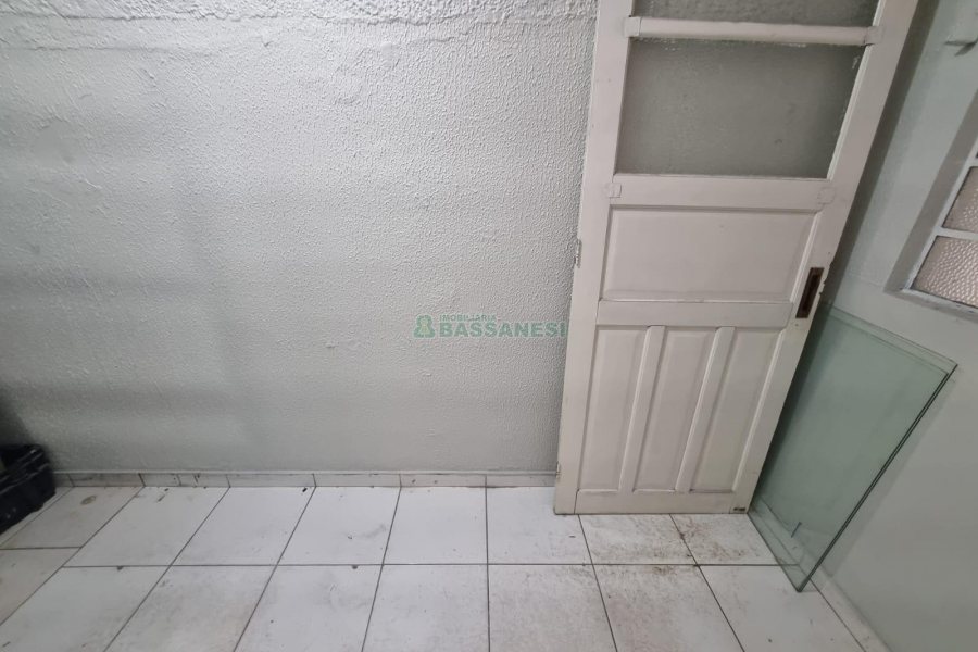 Sala, no bairro Centro em Caxias do Sul para Alugar