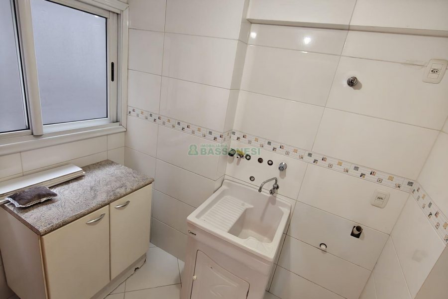 Apartamento com 98m², 3 dormitórios, 1 vaga, no bairro São Pelegrino em Caxias do Sul para Comprar