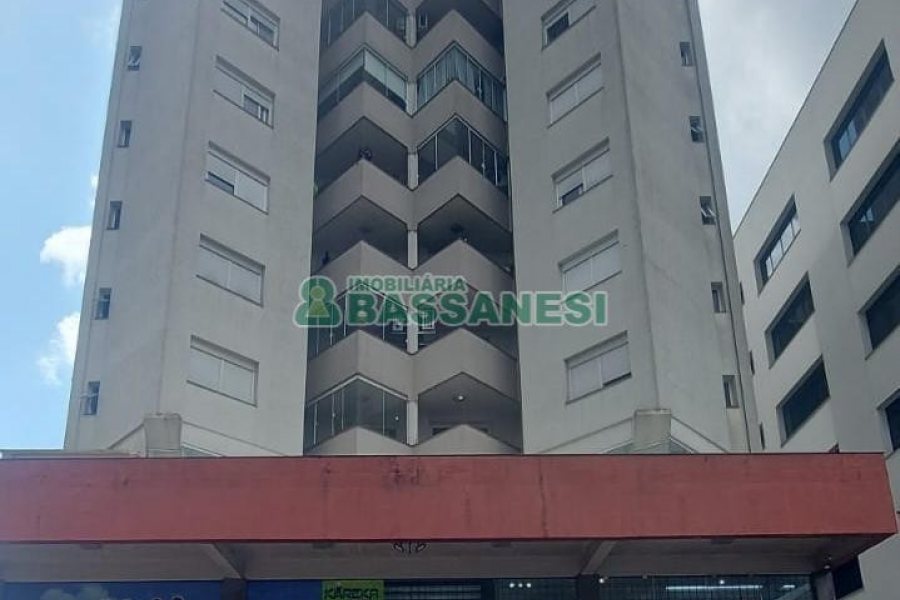 Apartamento com 98m², 3 dormitórios, 1 vaga, no bairro São Pelegrino em Caxias do Sul para Comprar