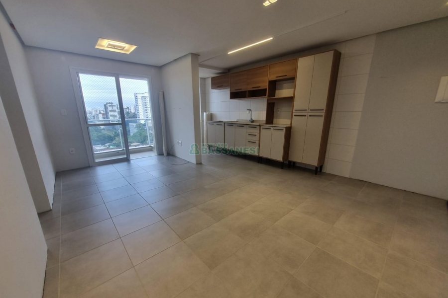 Apartamento com 62m², 2 dormitórios, 1 vaga, no bairro Panazzolo em Caxias do Sul para Alugar