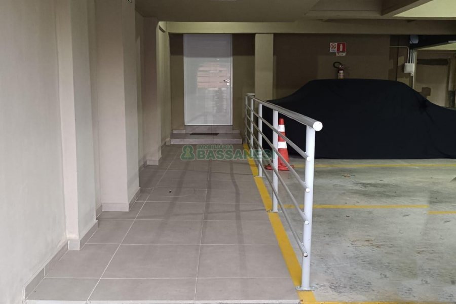 Apto Mobiliado com 56m², 2 dormitórios, 1 vaga, no bairro Presidente Vargas em Caxias do Sul para Alugar