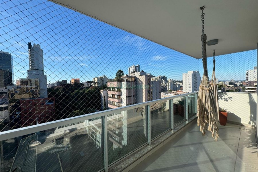 Apartamento com 161m², 3 dormitórios, 3 vagas, no bairro Exposição em Caxias do Sul para Comprar