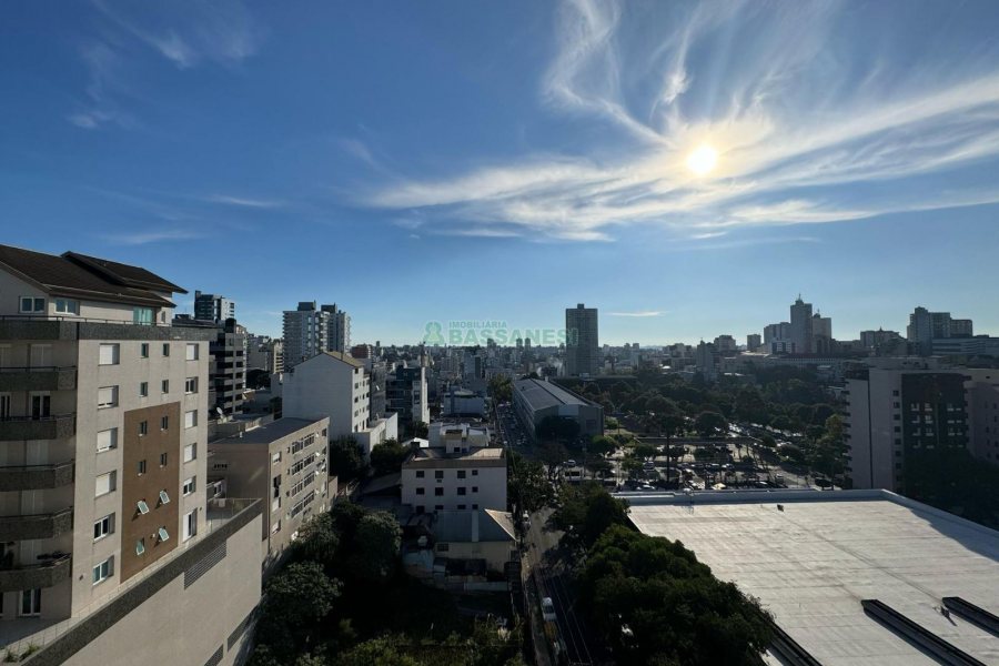 Apartamento com 161m², 3 dormitórios, 3 vagas, no bairro Exposição em Caxias do Sul para Comprar