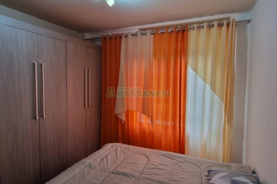 Apto Mobiliado com 71m², 2 dormitórios, 1 vaga, no bairro Lourdes em Caxias do Sul para Alugar ou Comprar