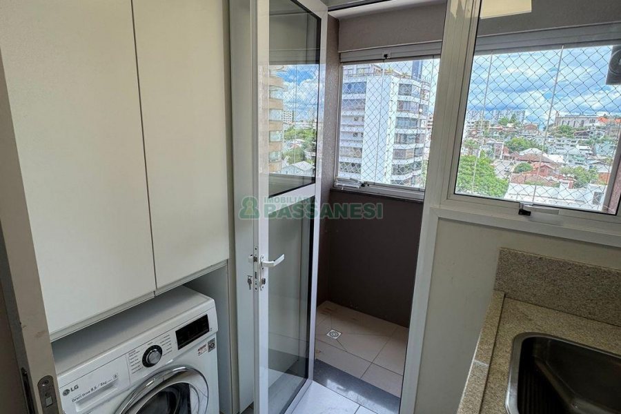 Apartamento com 125m², 3 dormitórios, 3 vagas, no bairro São Leopoldo em Caxias do Sul para Comprar