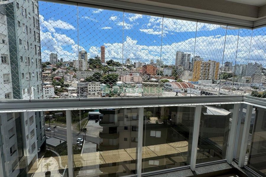 Apartamento com 125m², 3 dormitórios, 3 vagas, no bairro São Leopoldo em Caxias do Sul para Comprar