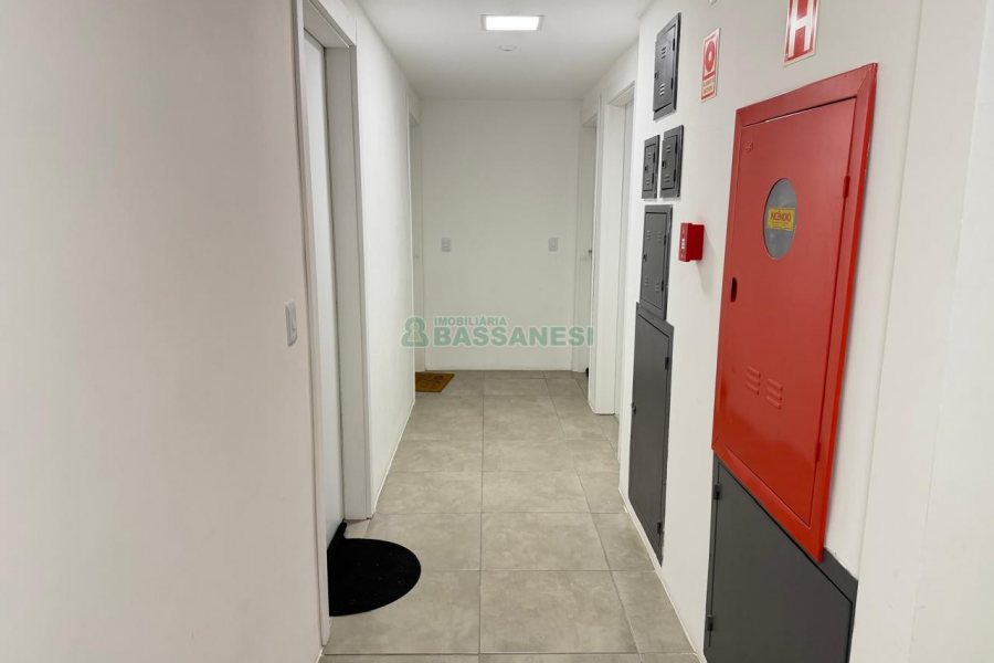 Apartamento com 51m², 2 dormitórios, 1 vaga, no bairro Nossa Senhora de Fátima em Caxias do Sul para Comprar