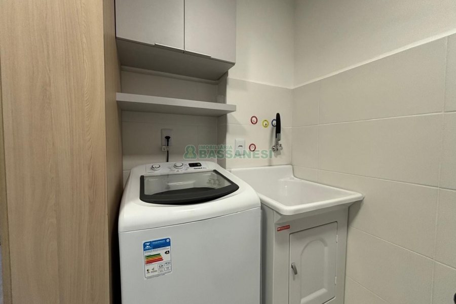 Apartamento com 51m², 1 dormitório, 1 vaga, no bairro Nossa Senhora de Fátima em Caxias do Sul para Alugar ou Comprar