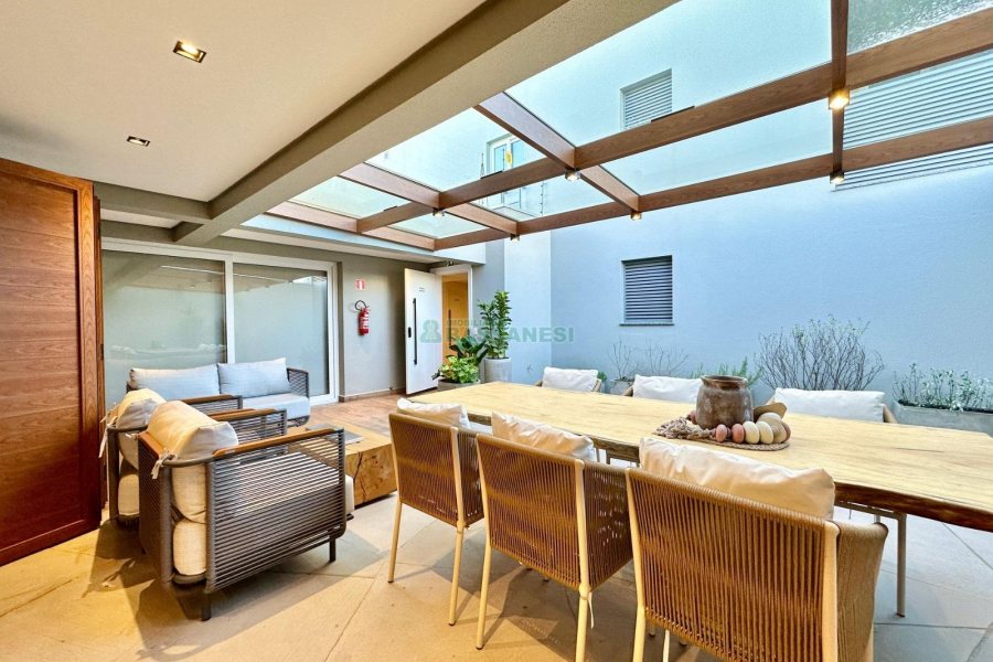 Apartamento com 155m², 3 dormitórios, 3 vagas, no bairro Panazzolo em Caxias do Sul para Comprar