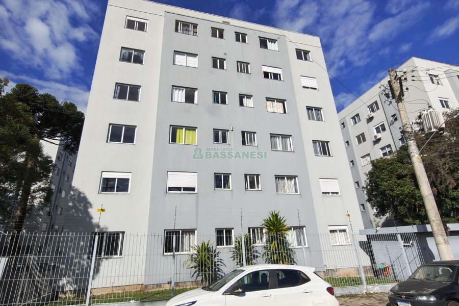 Apartamento com 56m², 2 dormitórios, 1 vaga, no bairro Salgado Filho em Caxias do Sul para Comprar