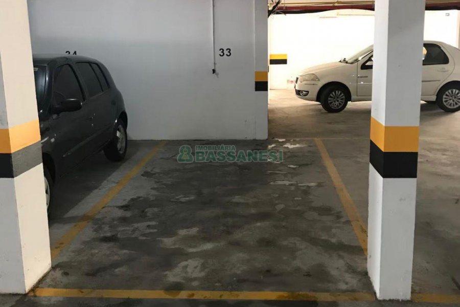 Apto Mobiliado com 47m², 2 dormitórios, 1 vaga, no bairro Nossa Senhora de Lourdes em Caxias do Sul para Alugar