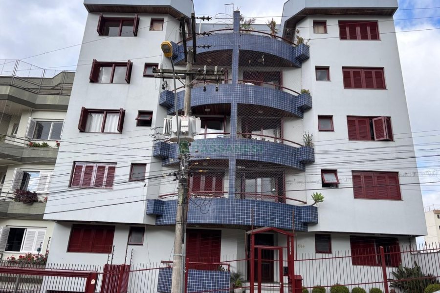 Apartamento com 145m², 3 dormitórios, 2 vagas, no bairro Panazzolo em Caxias do Sul para Alugar