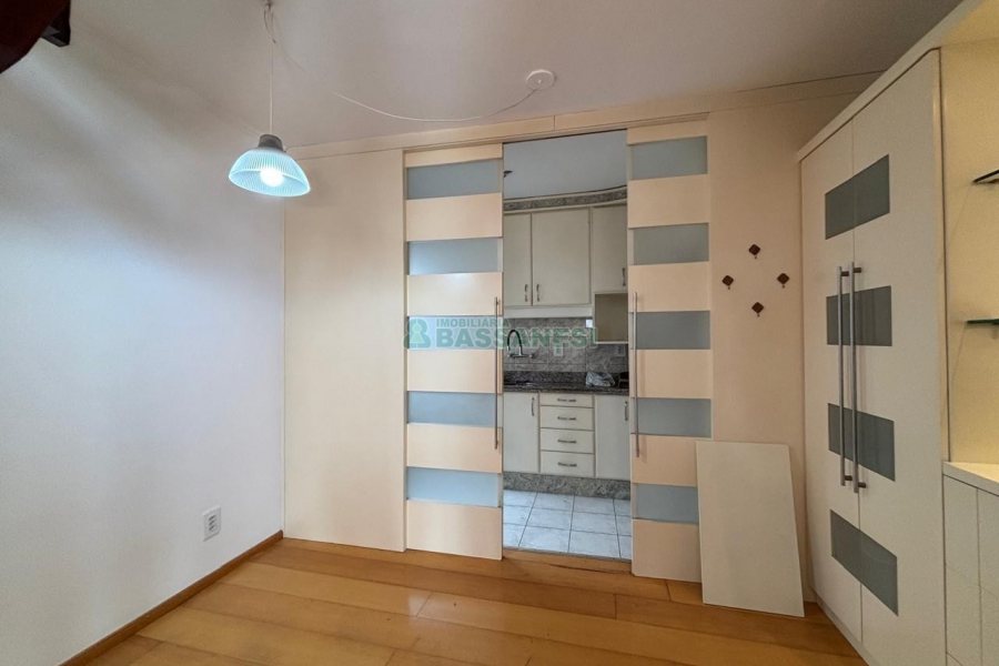 Apartamento com 145m², 3 dormitórios, 2 vagas, no bairro Panazzolo em Caxias do Sul para Alugar