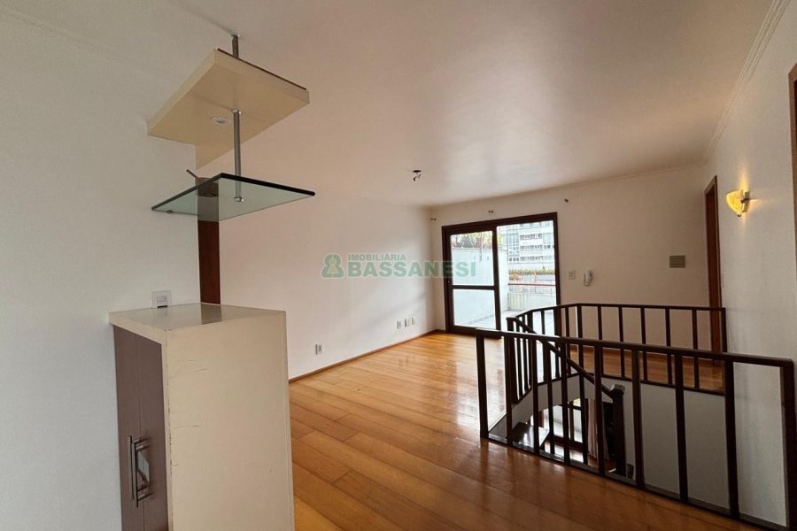 Apartamento com 145m², 3 dormitórios, 2 vagas, no bairro Panazzolo em Caxias do Sul para Alugar