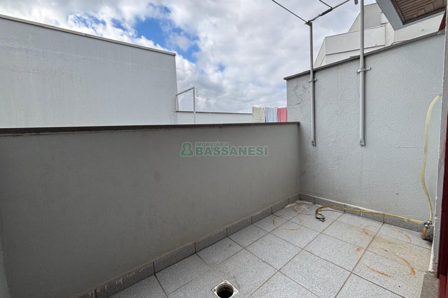 Apartamento com 145m², 3 dormitórios, 2 vagas, no bairro Panazzolo em Caxias do Sul para Alugar