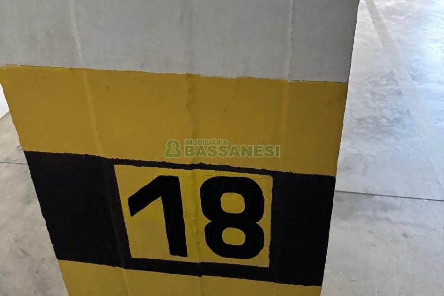 Apartamento com 145m², 3 dormitórios, 2 vagas, no bairro Panazzolo em Caxias do Sul para Alugar