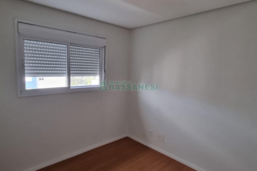 Apartamento com 73m², 2 dormitórios, 2 vagas, no bairro Vila Verde em Caxias do Sul para Comprar