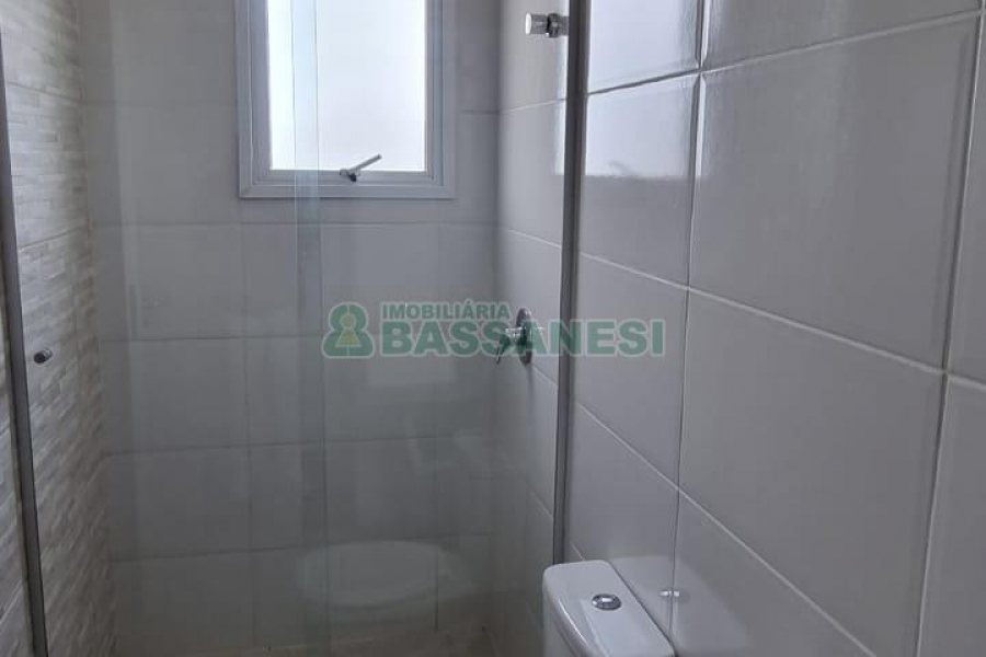 Apartamento com 73m², 2 dormitórios, 2 vagas, no bairro Vila Verde em Caxias do Sul para Comprar