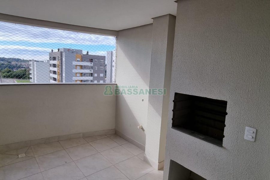 Apartamento com 73m², 2 dormitórios, 2 vagas, no bairro Vila Verde em Caxias do Sul para Comprar