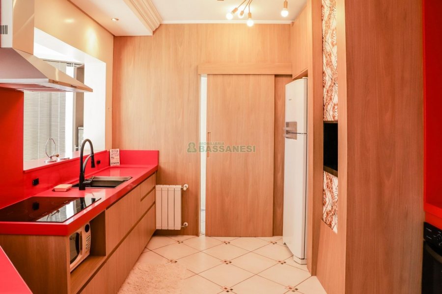 Apartamento com 295m², 3 dormitórios, 2 vagas, no bairro Panazzolo em Caxias do Sul para Comprar