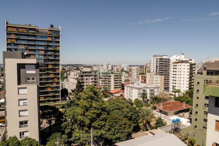 Apartamento com 295m², 3 dormitórios, 2 vagas, no bairro Panazzolo em Caxias do Sul para Comprar
