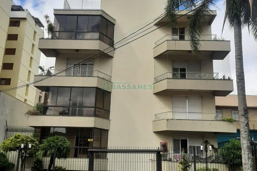 Apartamento com 94m², 3 dormitórios, 1 vaga, no bairro São Pelegrino em Caxias do Sul para Comprar