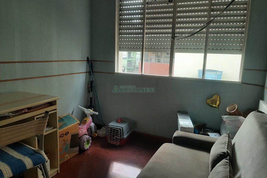 Apartamento com 94m², 3 dormitórios, 1 vaga, no bairro São Pelegrino em Caxias do Sul para Comprar