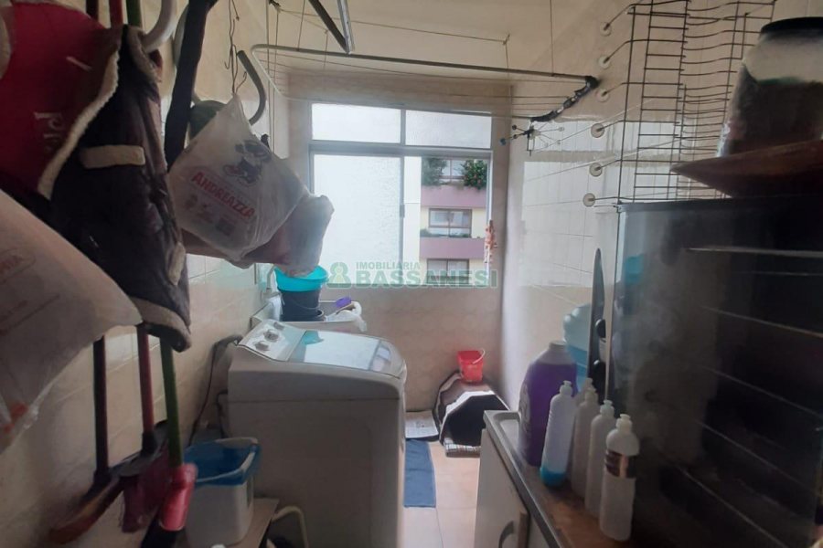 Apartamento com 94m², 3 dormitórios, 1 vaga, no bairro São Pelegrino em Caxias do Sul para Comprar