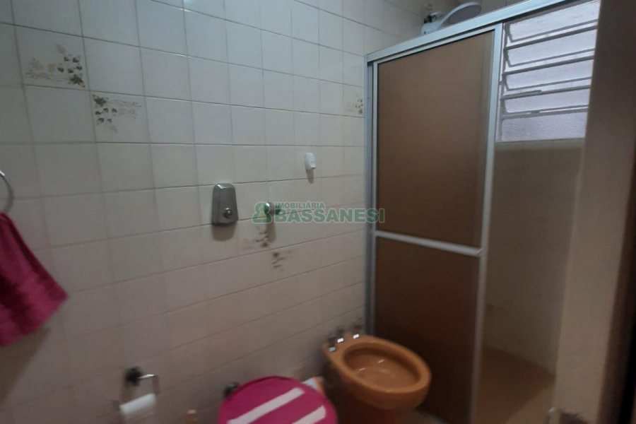 Apartamento com 94m², 3 dormitórios, 1 vaga, no bairro São Pelegrino em Caxias do Sul para Comprar