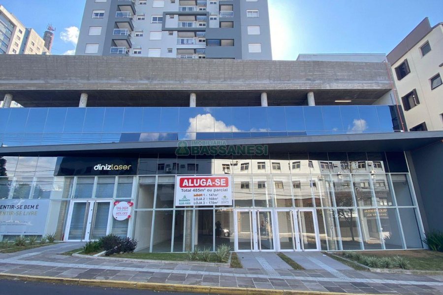 Loja com 168m², no bairro Lourdes em Caxias do Sul para Comprar