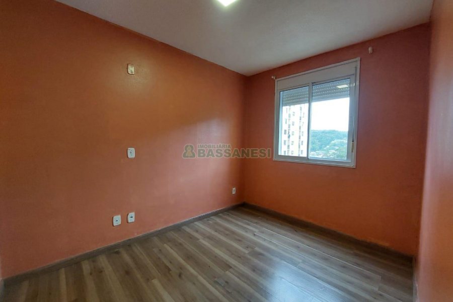 Apartamento com 52m², 2 dormitórios, 1 vaga, no bairro De Zorzi em Caxias do Sul para Alugar