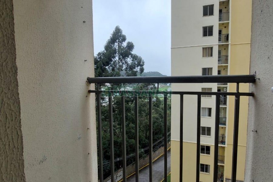 Apartamento com 52m², 2 dormitórios, 1 vaga, no bairro De Zorzi em Caxias do Sul para Alugar