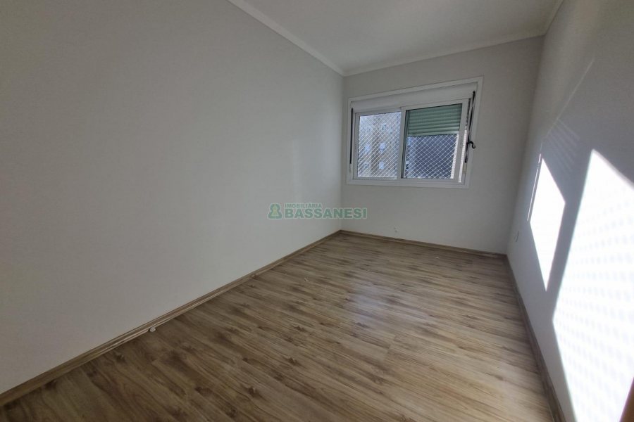 Apartamento com 250m², 4 dormitórios, 2 vagas, no bairro Sagrada Família em Caxias do Sul para Alugar