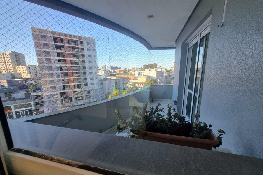 Apartamento com 250m², 4 dormitórios, 2 vagas, no bairro Sagrada Família em Caxias do Sul para Alugar