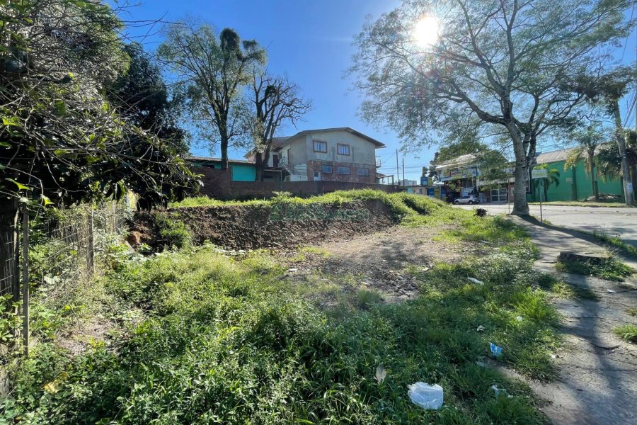 Terreno, no bairro Desvio Rizzo em Caxias do Sul para Comprar