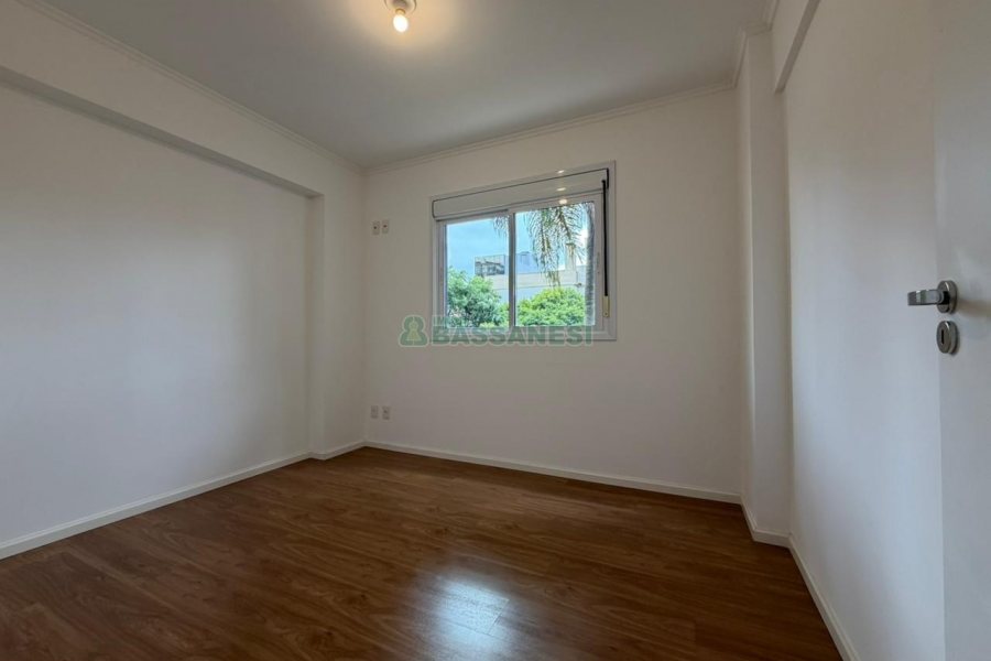 Apartamento com 59m², 2 dormitórios, 1 vaga, no bairro Centro em Caxias do Sul para Comprar