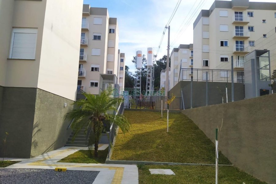 Apartamento com 82m², 2 dormitórios, 1 vaga, no bairro São Virgílio em Caxias do Sul para Alugar