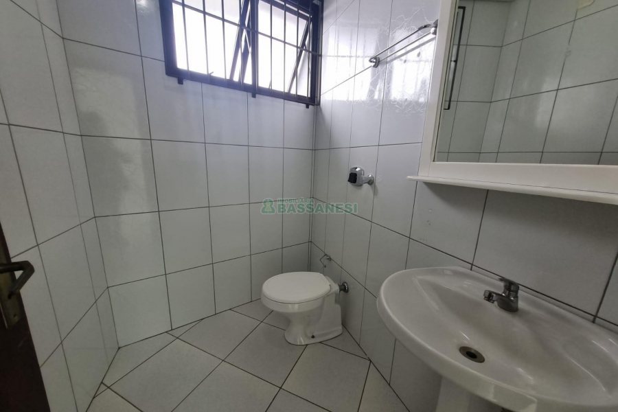 Loja com 120m², no bairro Cruzeiro em Caxias do Sul para Alugar