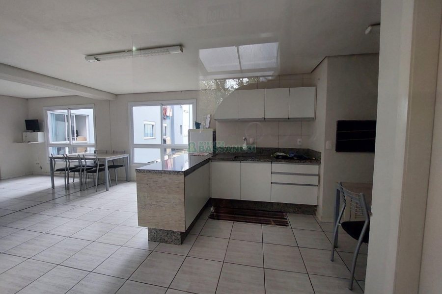 Apartamento com 50m², 2 dormitórios, 1 vaga, no bairro Jardim Iracema em Caxias do Sul para Alugar