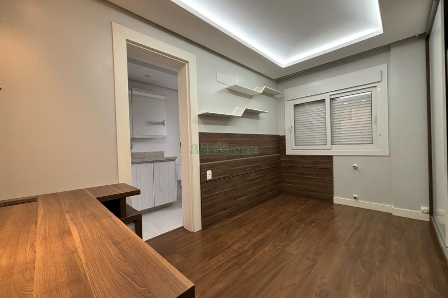 Apartamento com 151m², 3 dormitórios, 2 vagas, no bairro Panazzolo em Caxias do Sul para Alugar
