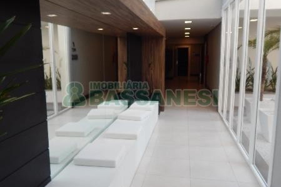 Apartamento com 151m², 3 dormitórios, 2 vagas, no bairro Panazzolo em Caxias do Sul para Alugar